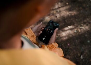 What Is 5G and How Does It Affect Your Phone Battery