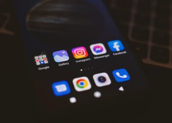 12 Common Reasons Your Android Phone Is Slow  (And How to Fix Them) in 2025