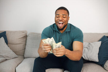 How to Make $10,000 a Month on the Internet